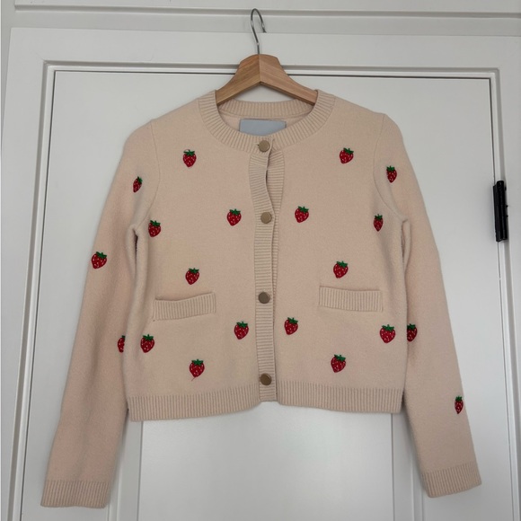 NVLT Strawberry Embroidered Cardigan Cropped Blush Knit Novelty NWT XXS - Picture 3 of 9
